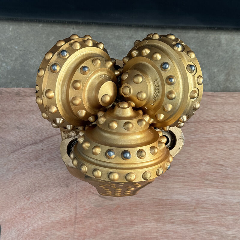 6 1/2인치 IADC637 강철 이빨 삼중 원뿔 드릴 비트, 연질 지층에서 빠른 드릴링용